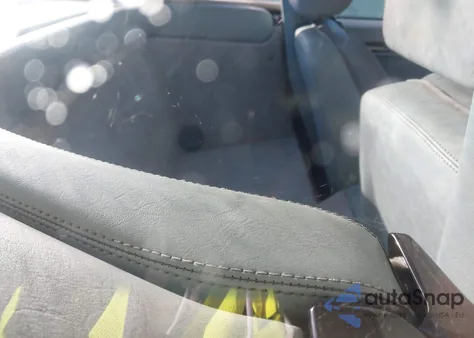 2000 Mercedes-Benz Sl 500 z USA, uszkodzony, nr VIN WDBFA68F2YF190510